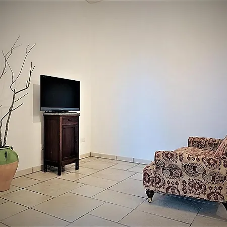 Trullo Assiolo Valle D'itria Privacy&peace Aperto Tutto L'anno